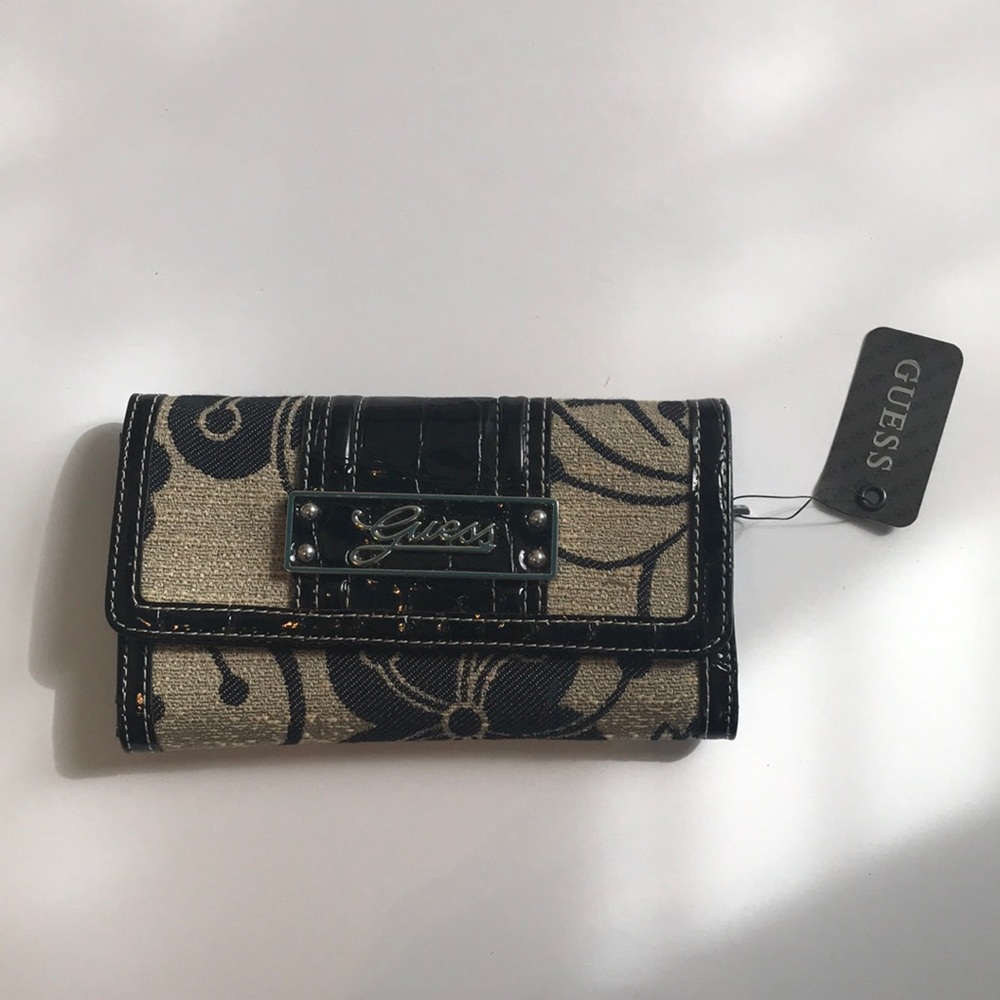 Floral Print Guess Wallet